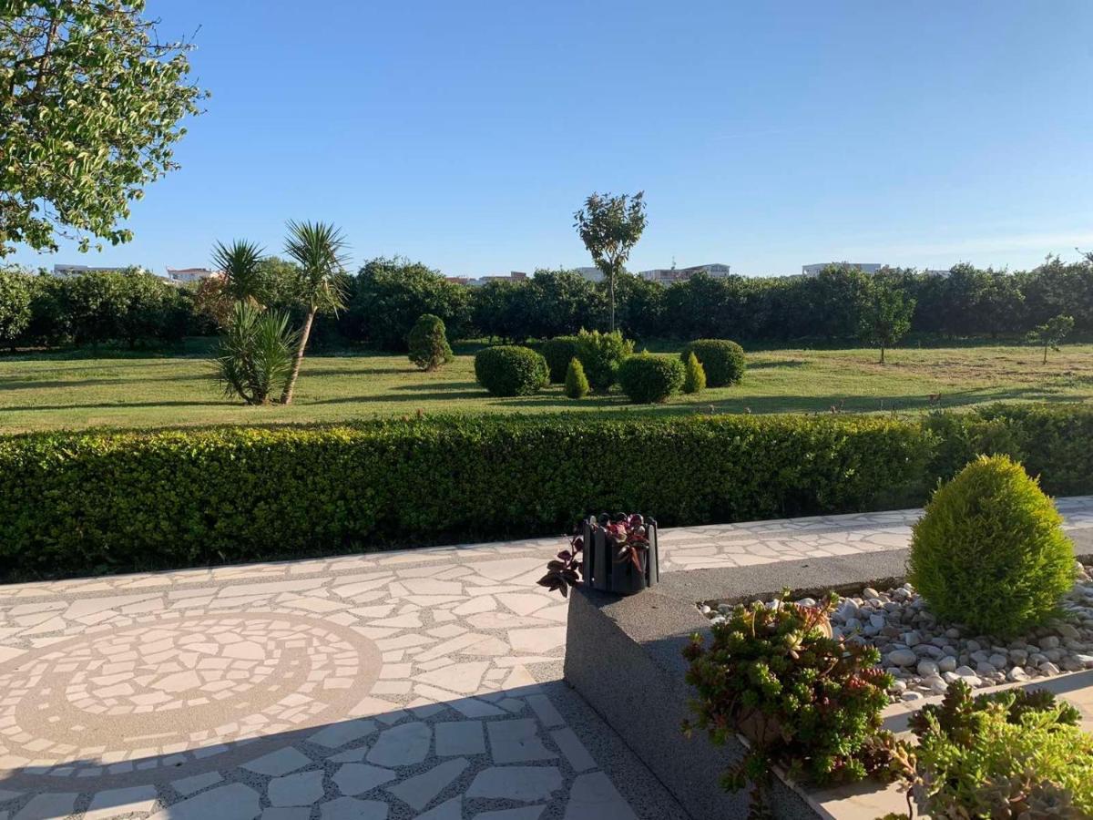 Lux Sereno Village Улцин Екстериор снимка