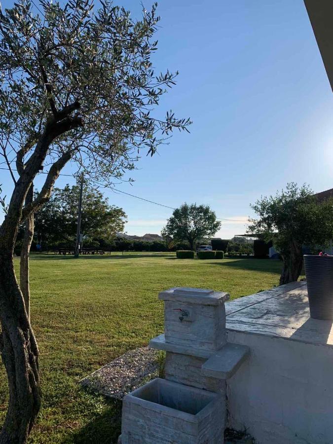 Lux Sereno Village Улцин Екстериор снимка